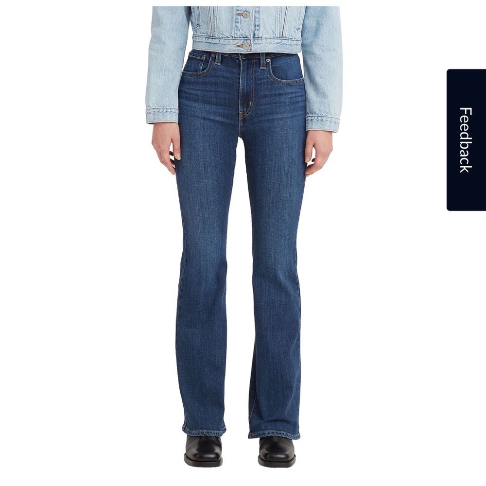 EUC Levi’s High Rise Flare Jeans | Dark Indigo | Waist: 31, Length: 32
